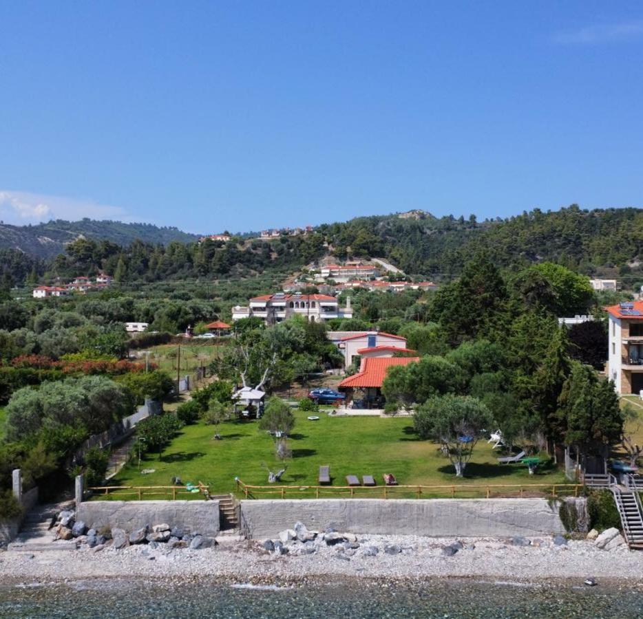 Villa Seaside House Nea Skioni Exterior foto